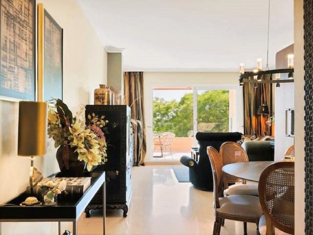 Leilighet, Elviria, R5070859