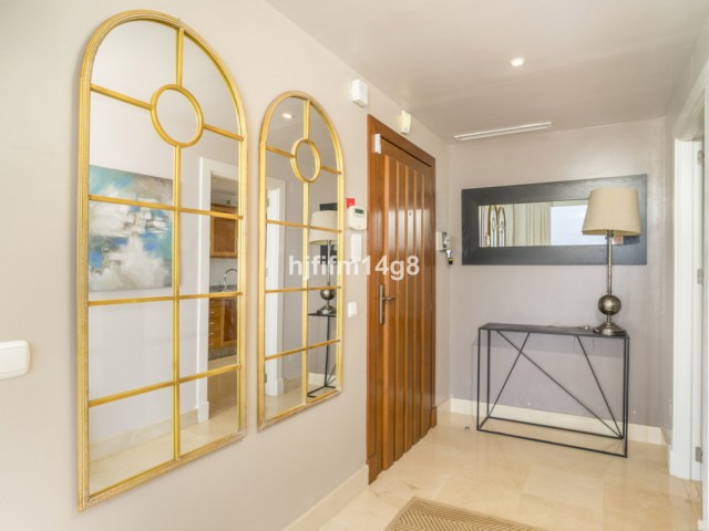 3 Bedrooms Apartment in Nueva Andalucía