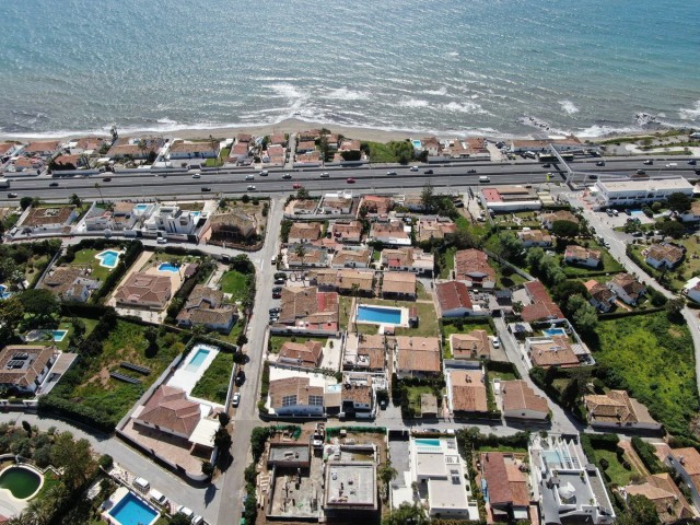 Villa con 3 Dormitorios  en La Cala de Mijas