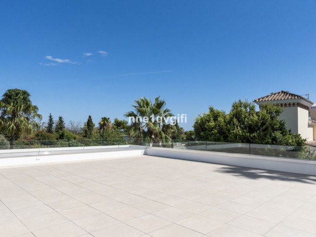 4 Sovrums Villa i Guadalmina Alta