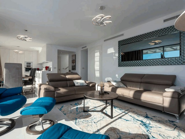 Penthouse in Estepona