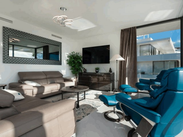 Penthouse in Estepona