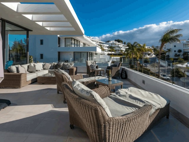 Penthouse in Estepona