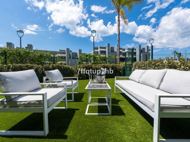 3 Bedrooms Apartment in Estepona