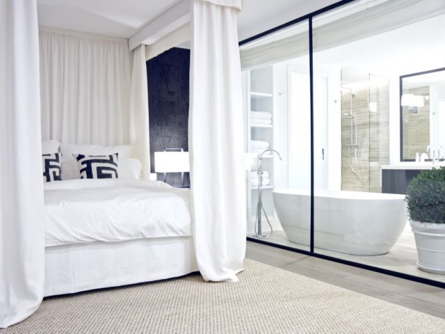 5 Bedrooms Villa in Nueva Andalucía