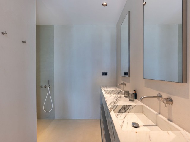 3 Bedrooms Apartment in Benahavís