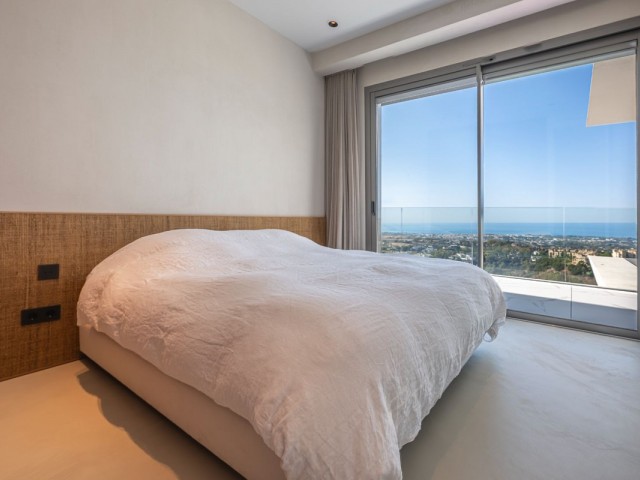 3 Bedrooms Apartment in Benahavís