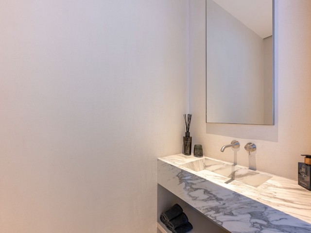 3 Bedrooms Apartment in Benahavís