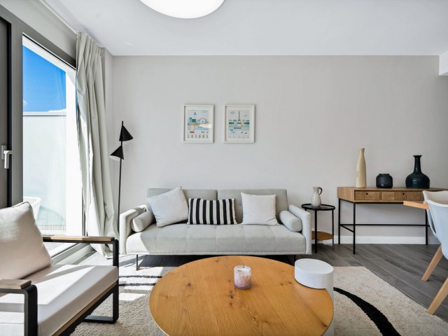 Apartamento con 2 Dormitorios  en Mijas Costa