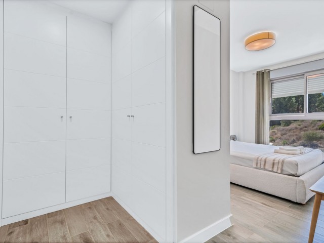 Apartamento con 2 Dormitorios  en Mijas Costa