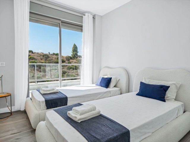 Apartamento con 2 Dormitorios  en Mijas Costa
