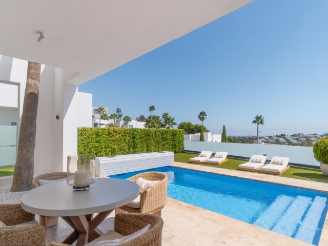 5 Sovrums Villa i Benahavís