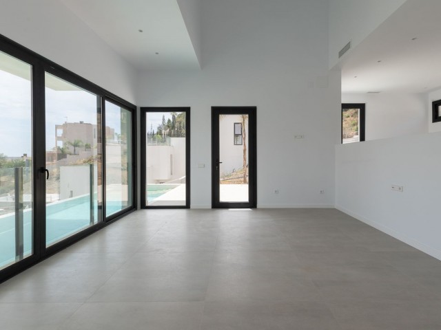 4 Sovrums Villa i Elviria