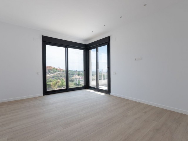 4 Sovrums Villa i Elviria