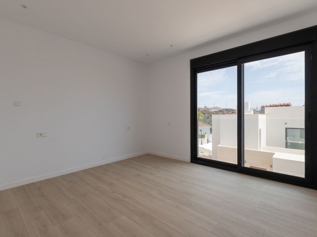 4 Makuuhuoneen Huvila Elviria