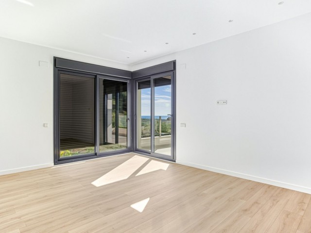 4 Makuuhuoneen Huvila Elviria