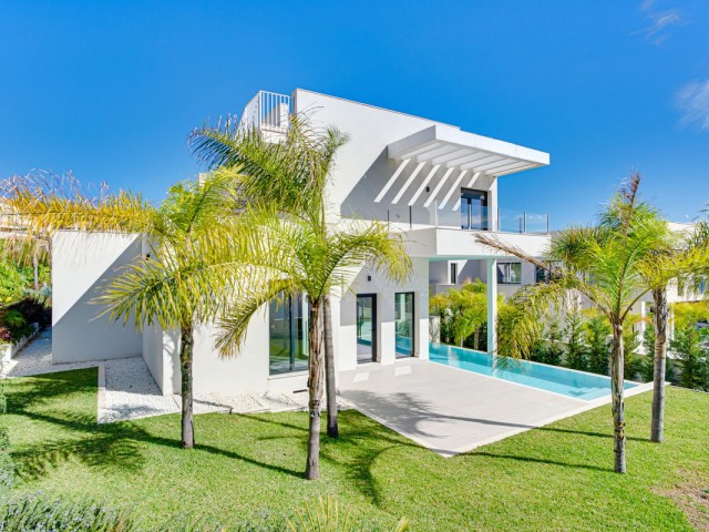 Villa, Elviria
