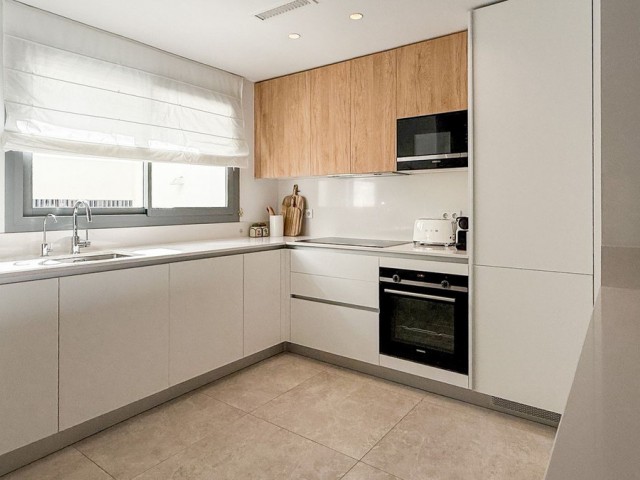4 Bedrooms Apartment in Marbella