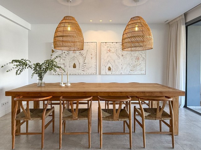 4 Bedrooms Apartment in Marbella