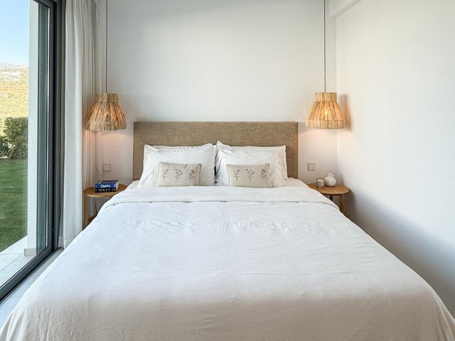 4 Bedrooms Apartment in Marbella