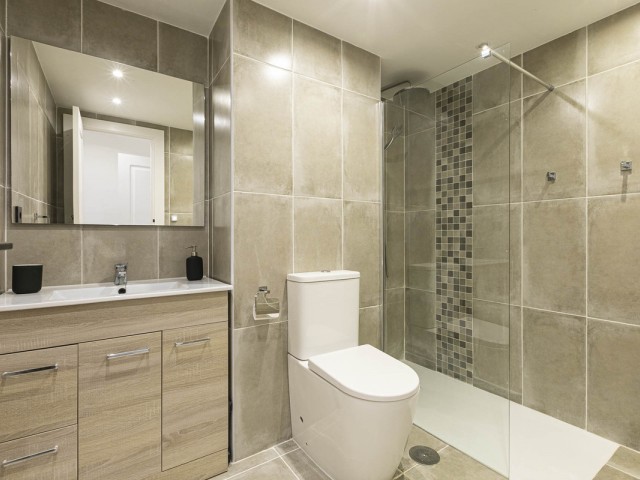 2 Bedrooms Apartment in Nueva Andalucía