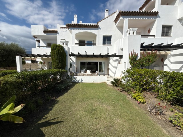 3 Bedrooms Townhouse in Nueva Andalucía