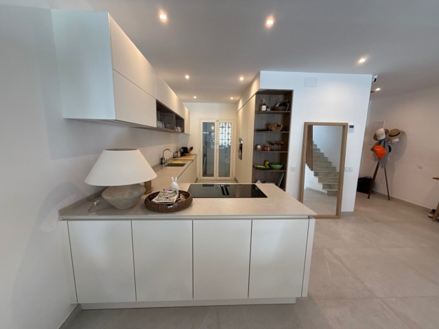 3 Bedrooms Townhouse in Nueva Andalucía