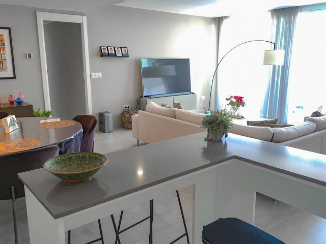 Penthouse avec 4 Chambres  à La Cala de Mijas