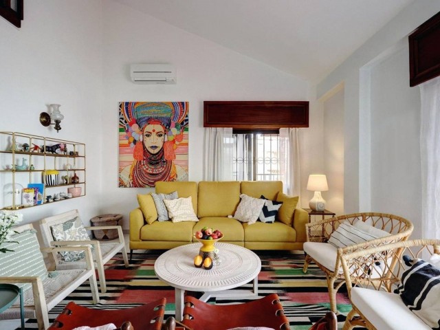 5 Bedrooms Apartment in Estepona