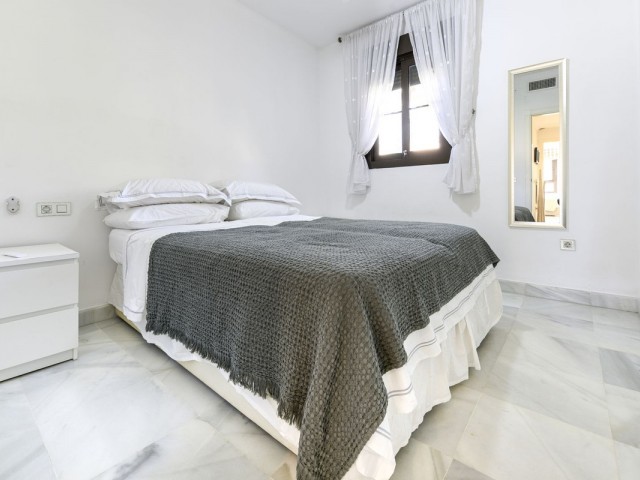 Apartamento con 2 Dormitorios  en Hacienda del Sol