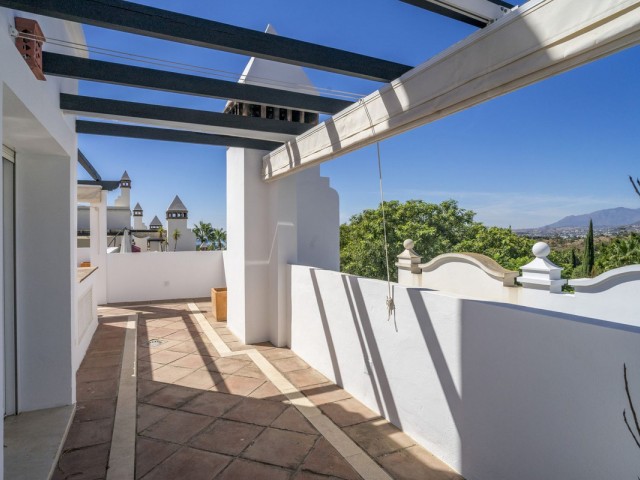 2 Bedrooms Apartment in Marbella