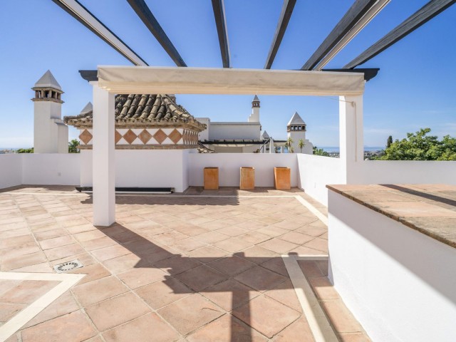 2 Bedrooms Apartment in Marbella