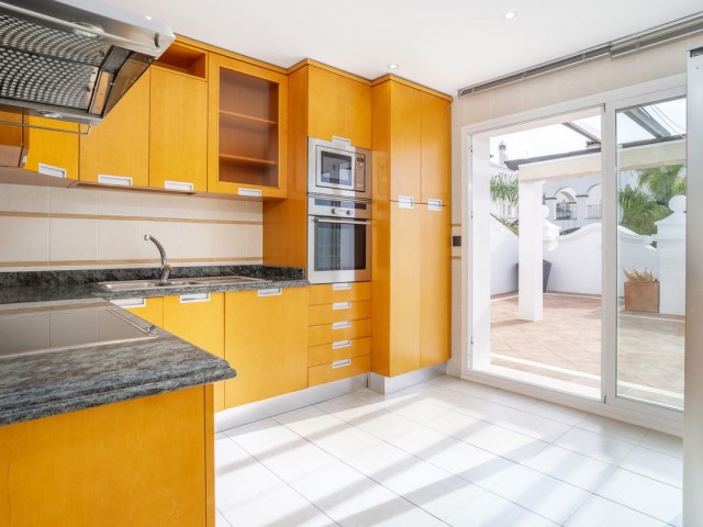 2 Schlafzimmer Apartment in Marbella