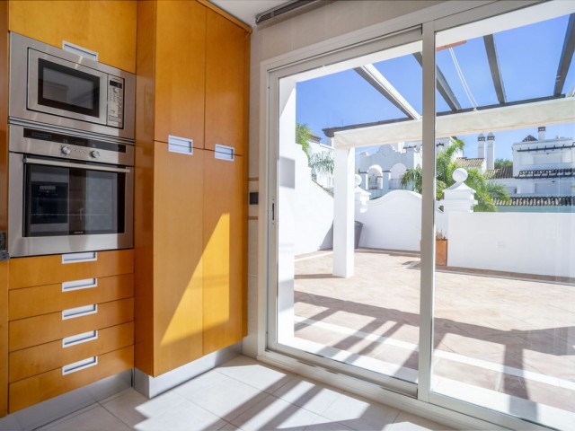 2 Schlafzimmer Apartment in Marbella