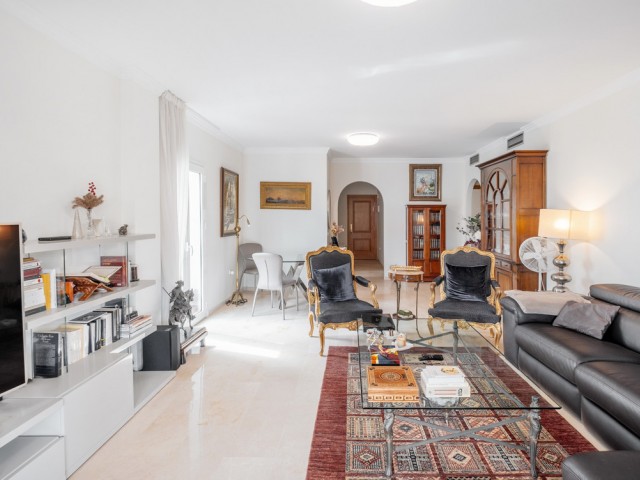 Appartement avec 3 Chambres  à The Golden Mile