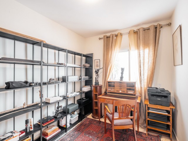 Appartement avec 3 Chambres  à The Golden Mile