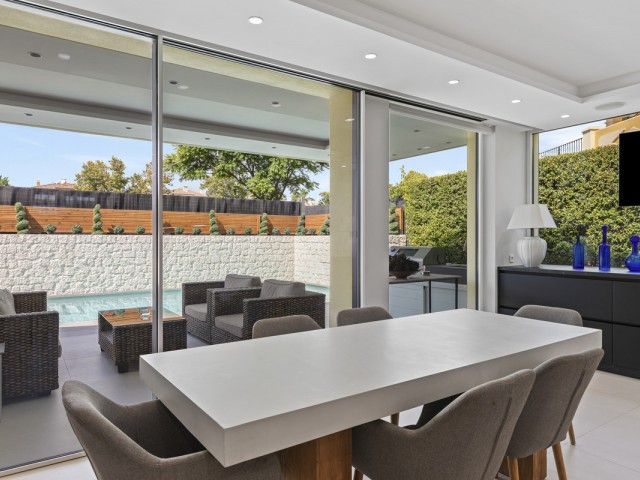 5 Bedrooms Villa in Guadalmina Alta