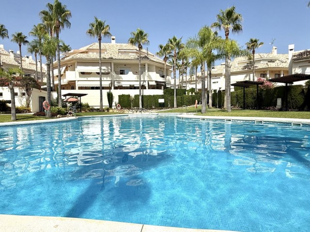 3 Bedrooms Townhouse in Marbella