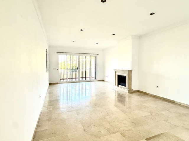 2 Soveroms Leilighet i Elviria