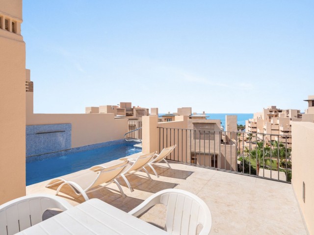 4 Bedrooms Apartment in New Golden Mile