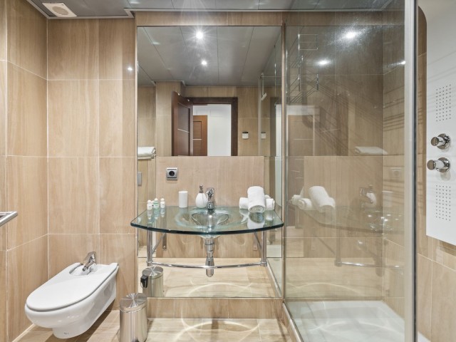 4 Bedrooms Apartment in New Golden Mile