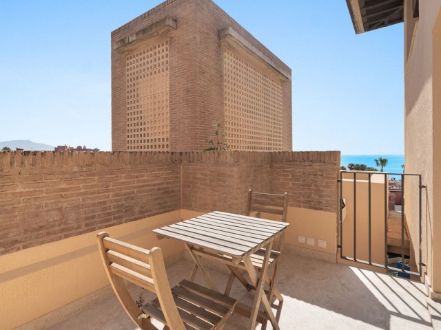 4 Bedrooms Apartment in New Golden Mile