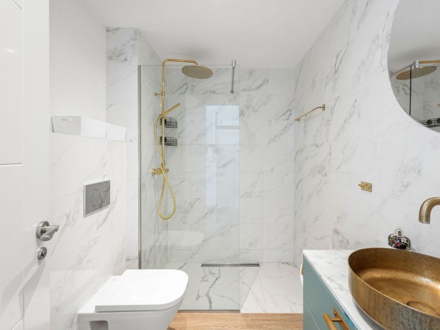2 Bedrooms Apartment in Nueva Andalucía