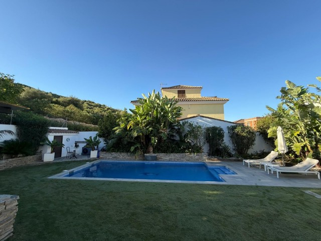 5 Schlafzimmer Villa in Casares