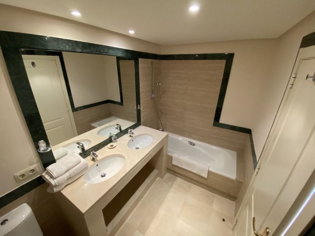 Apartamento con 2 Dormitorios  en La Quinta