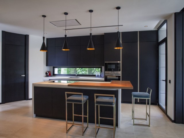 7 Bedrooms Villa in Nueva Andalucía