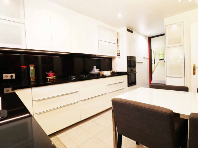 4 Makuuhuoneen Rivitalo Atalaya