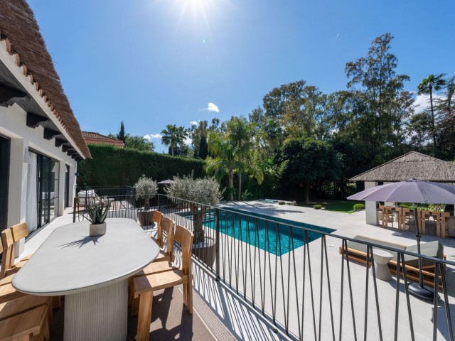 5 Slaapkamer Villa in Nueva Andalucía