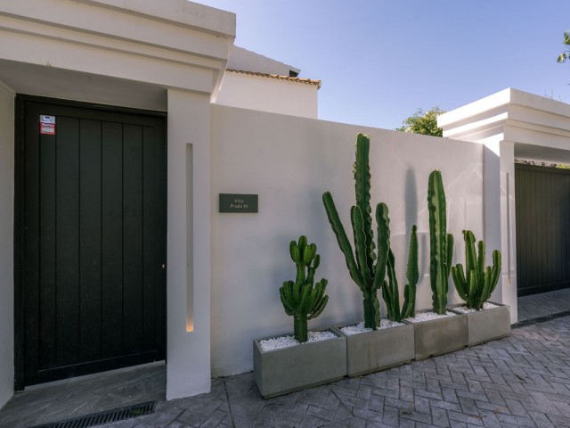5 Slaapkamer Villa in Nueva Andalucía