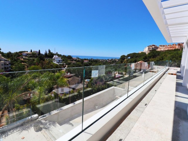 4 Soveroms Villa i Elviria